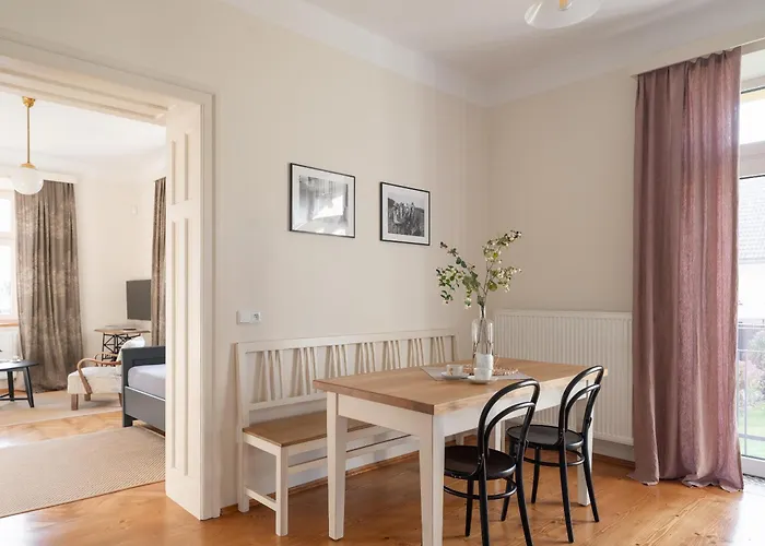 Nmnm * Nove Mesto na Morave